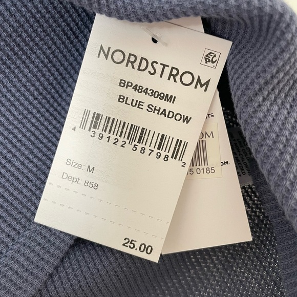 NWT BP Short Sleeve Waffle Knit Cropped Tee - Picture 4 of 4